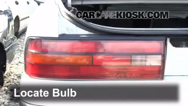 1993 Lexus ES300 3.0L V6 Luces Luz de reversa (reemplazar foco)